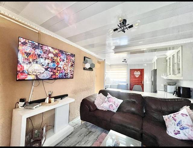 3 BEDROOM HOUSE FOR SALE IN COPESVILLE